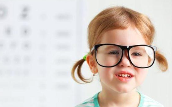 孩子做這三點可以預防近視,沃瑞眼科來科普