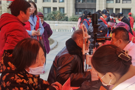 沃瑞眼科走進(jìn)肥西縣肥光社區(qū)，開展公益眼健康體檢